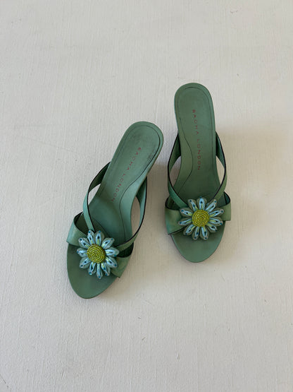 Flower Wedges