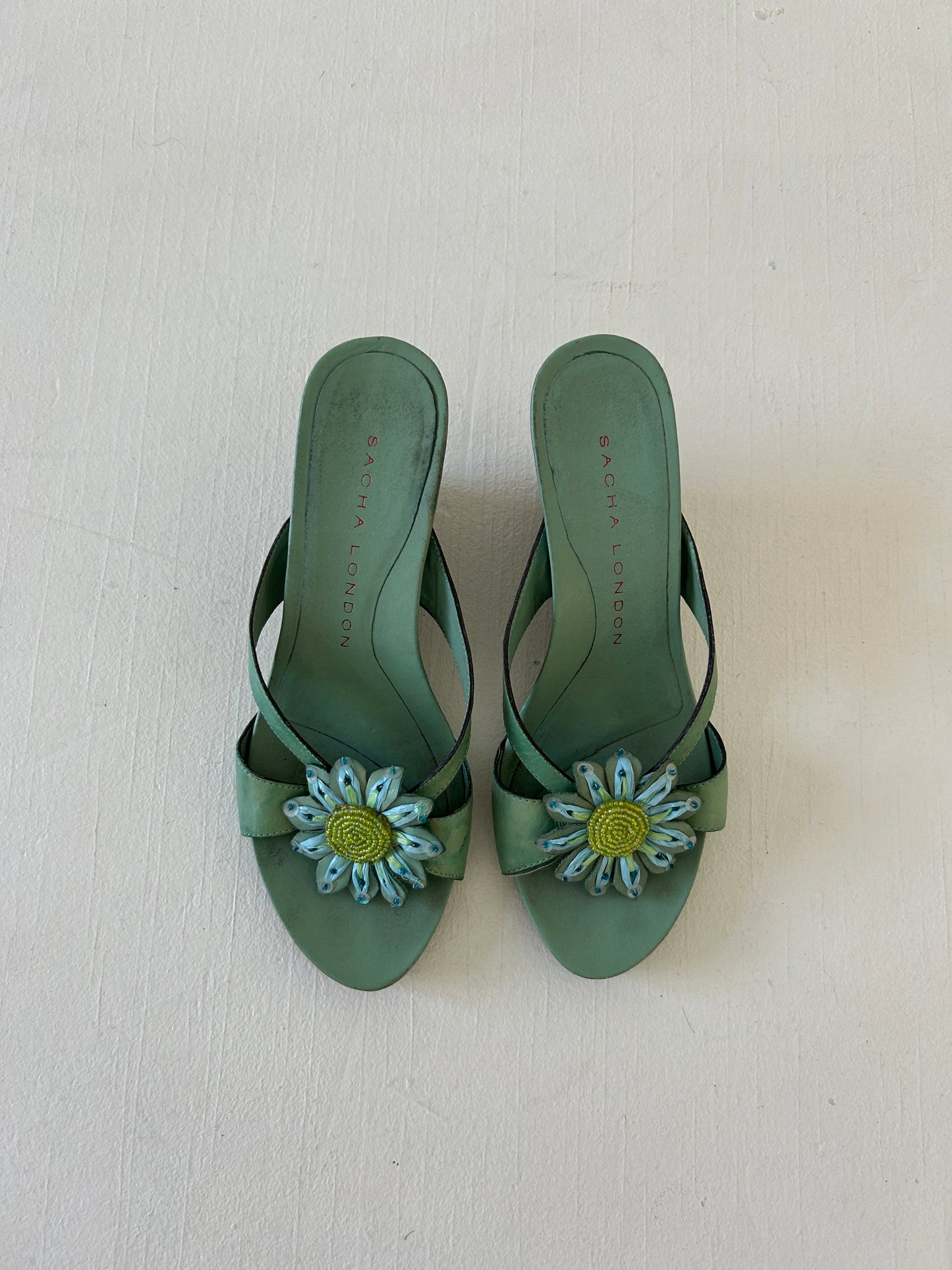 Flower Wedges